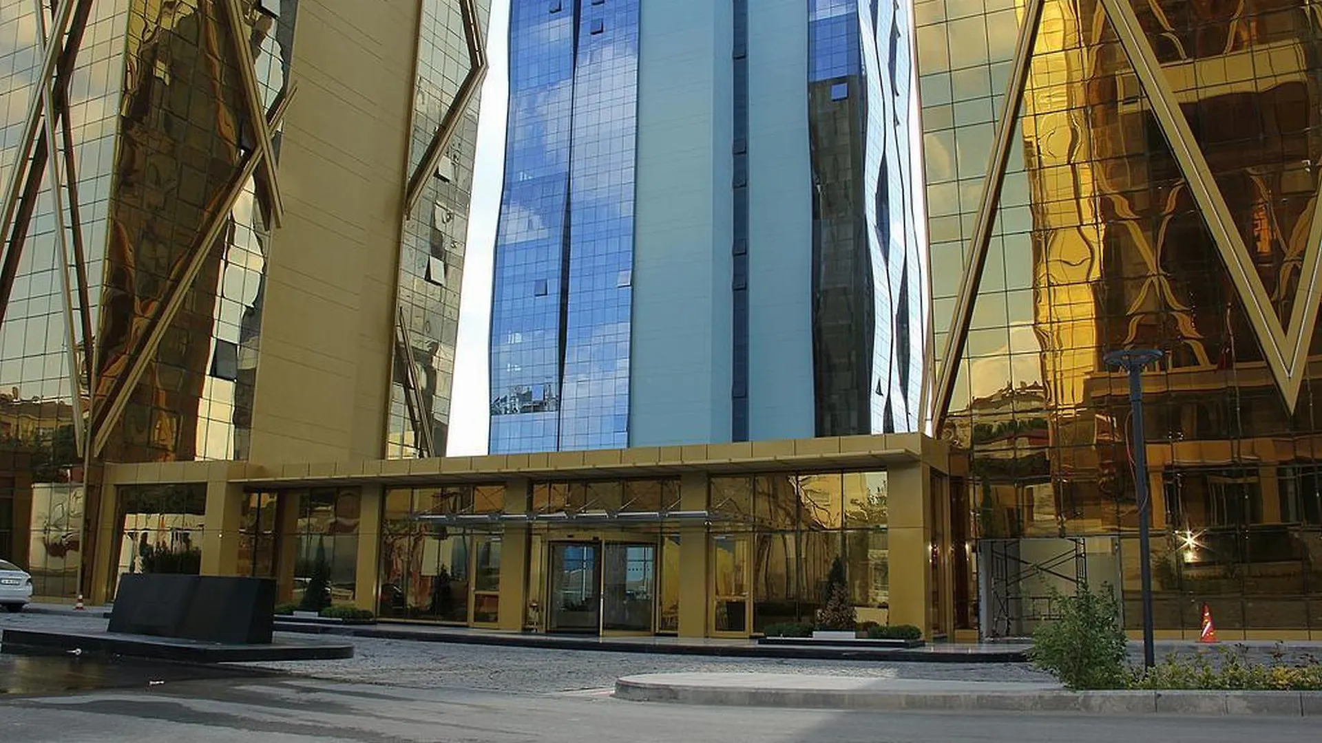 Mac Hotel Vazo Kule Istanbul